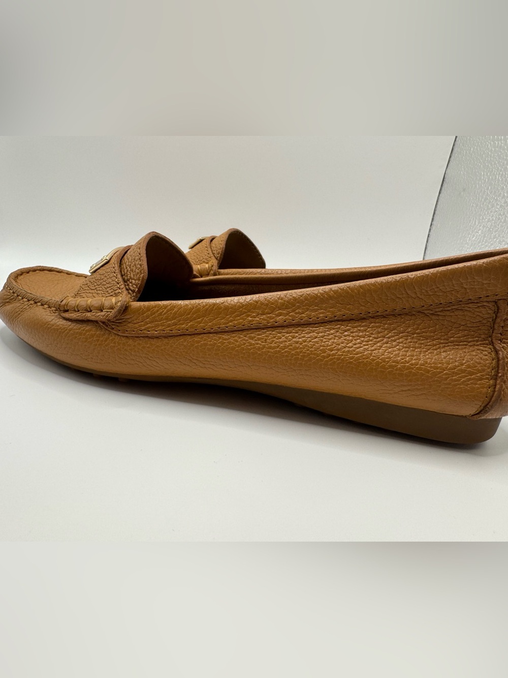 Coach Women’s Pebbled Leather Fredica Driving Loafers 7 - Picture 12 of 13